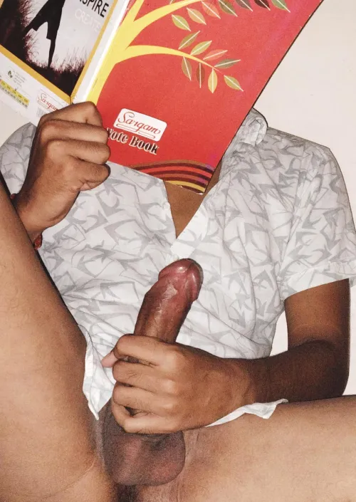 Anyone want this in lucknow as valentine gift by aking6969