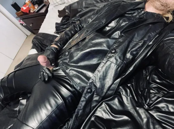 Anyone want to join me? by LeatherLover3