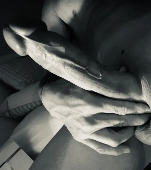 Anyone want to meet? by Primary_Yam3102