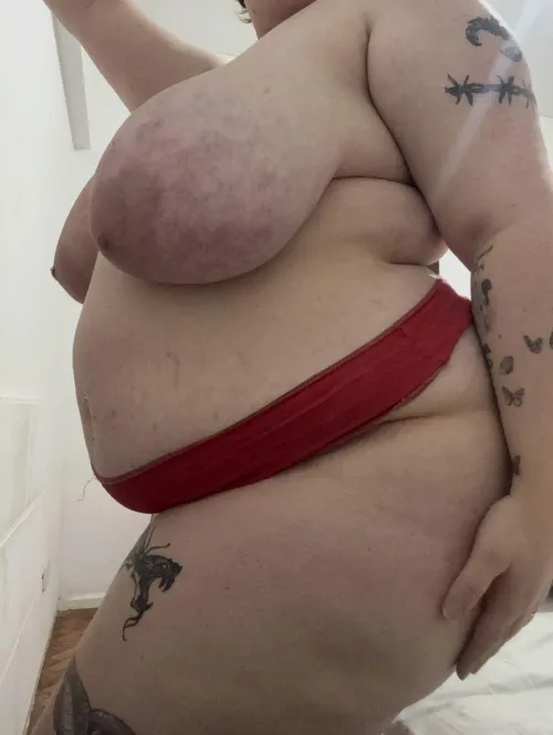 Are my 38GG tits attractive or its only useful for dumping your load on? by CraveInPink