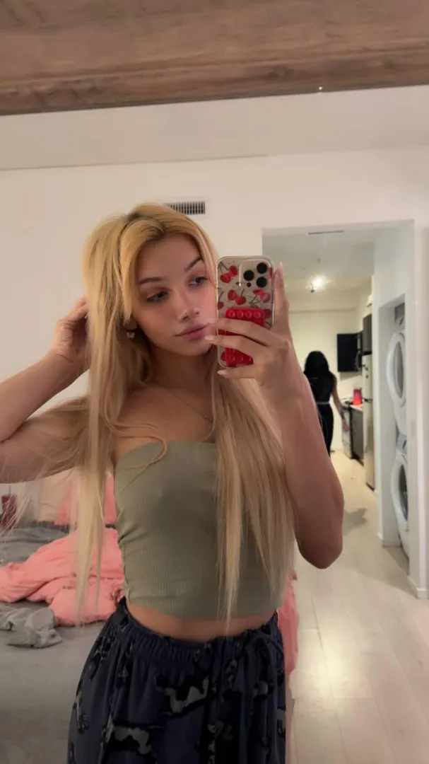 Are older guys even interested in trans anymore? posted by miiahgoddessonly