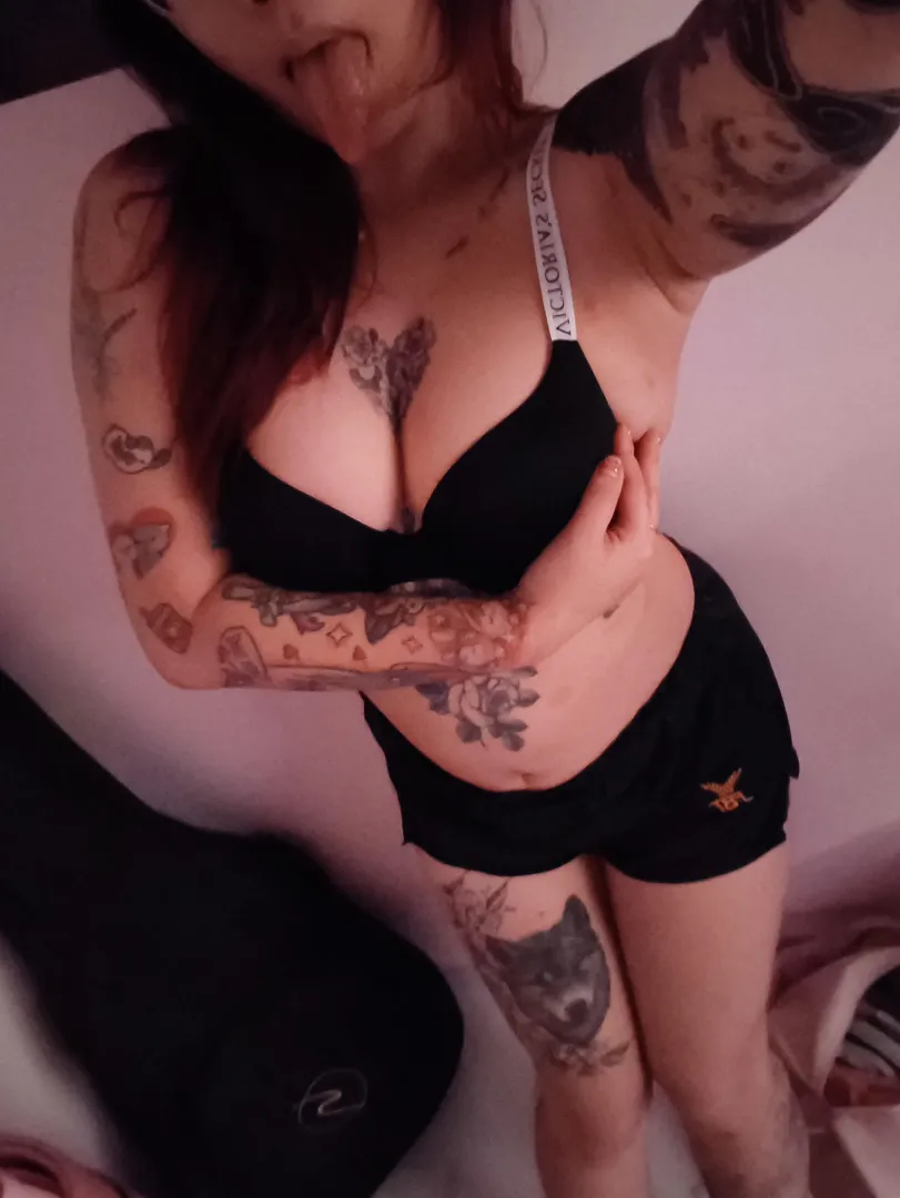 are sg guys still into fbts?? posted by xmistressluna