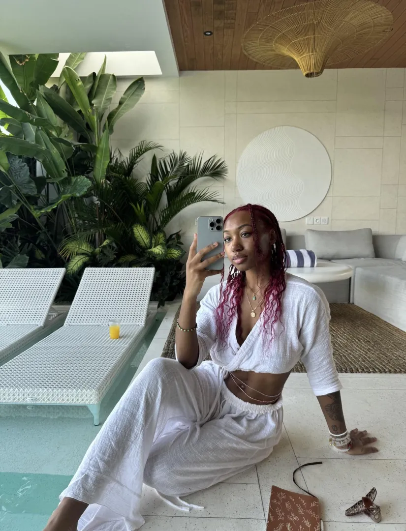 are you a good boy or does goddess need to punish you? posted by bipolarbratfairy