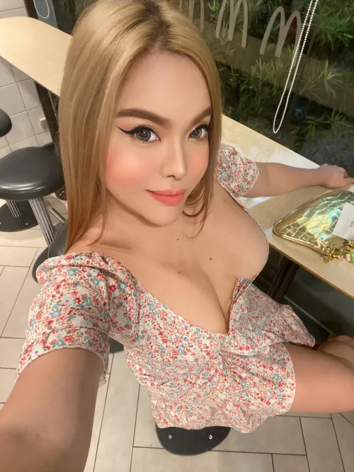 Are you ready to be dominated by your blonde queen domina? by Hopevolufituaeb