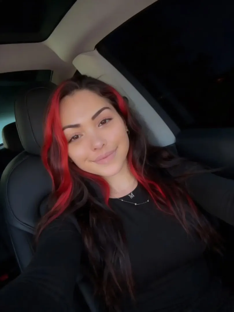 Are you single or taken? You into Filipinas at all? posted by Evana_Elouse