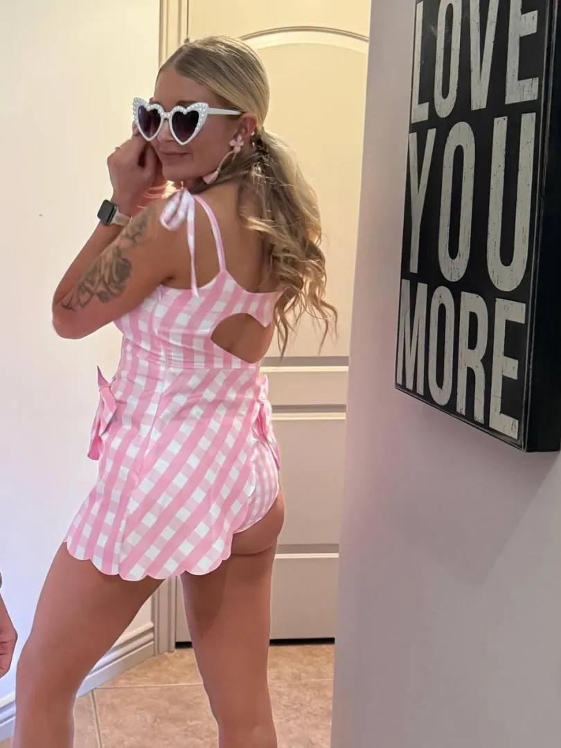 Arrow up if you’d fuck a 31yo and you have 3-5 inches, I’ll send you my location posted by PrettyLucyxo