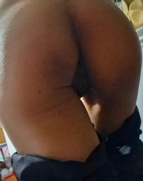 Ass o clock by Responsible-Pay-6061