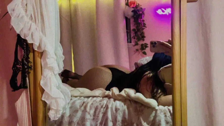 Ass so fat it rips my fishnets  by stargirlcassie