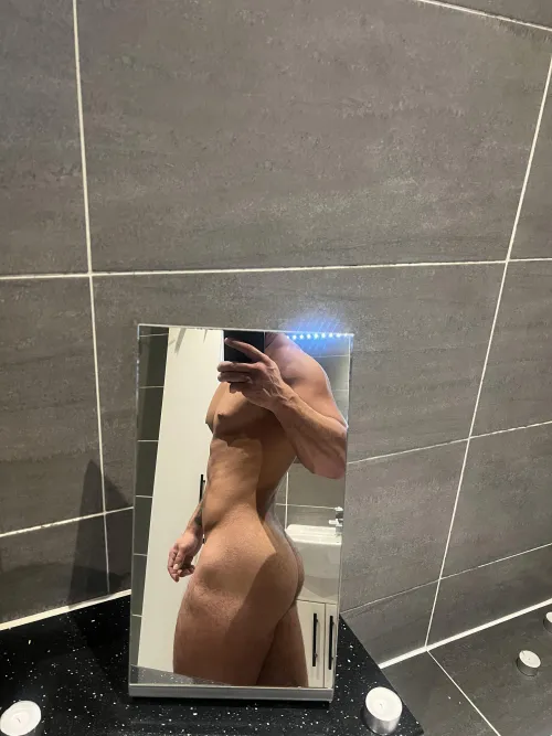 Ass to waist ratio by Skimaskguy69