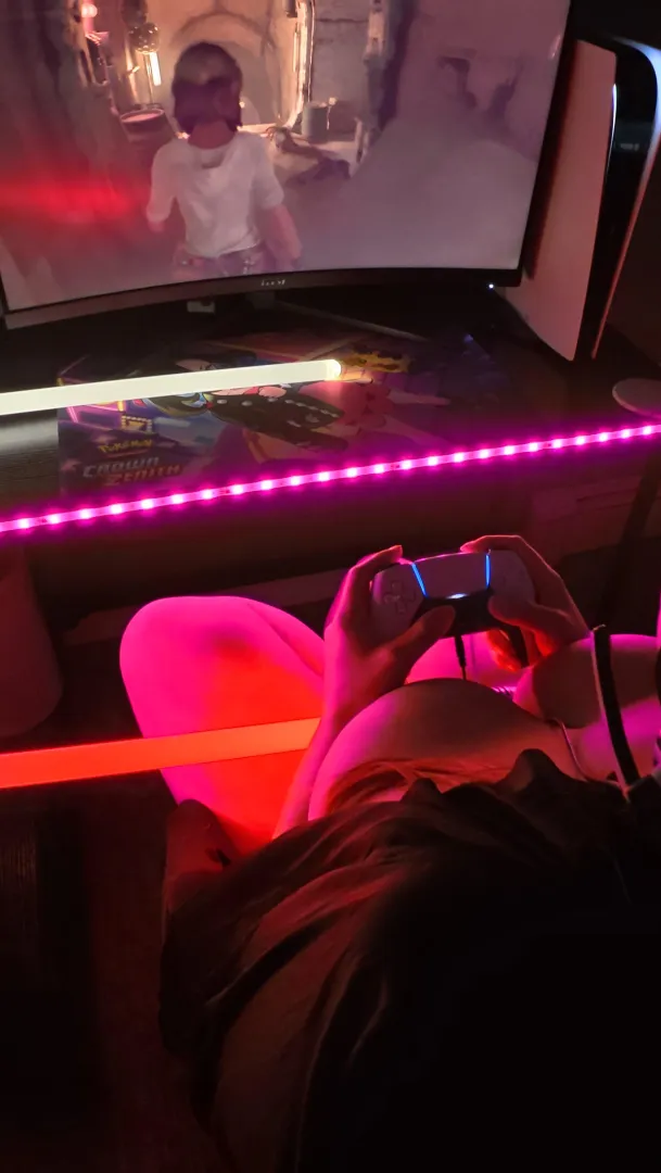 At least I have my own lightsaber posted by TINIxXxDILLON