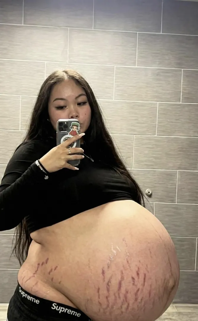 At The Gym posted by Hot_Maintenance_9799