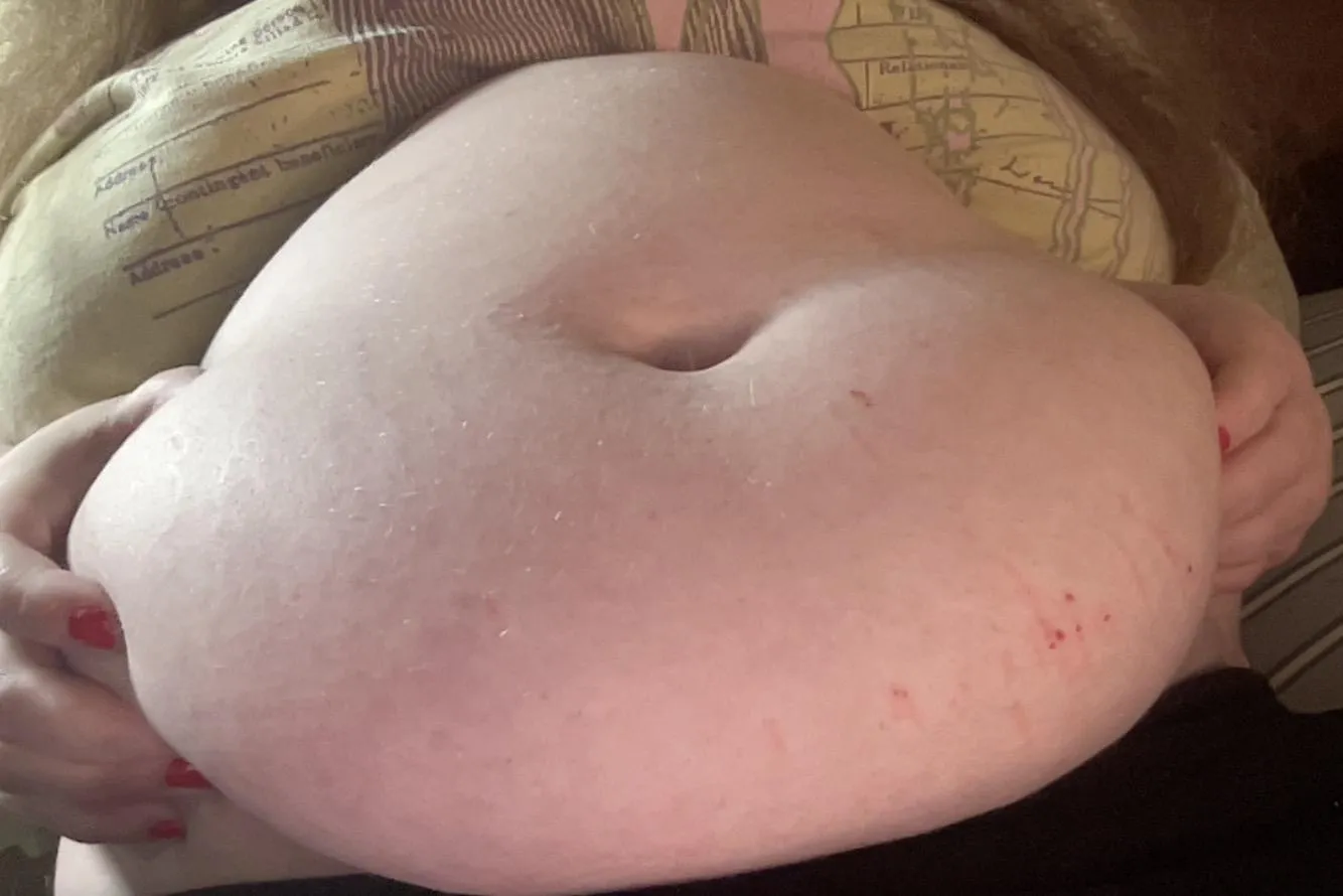 Ate your mom. She fought back. Why don't you come save her? {f} posted by Livid-Protection-314