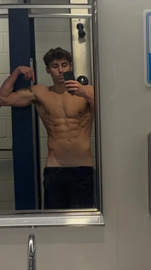 Athlete master ready to drain you by captaindb12