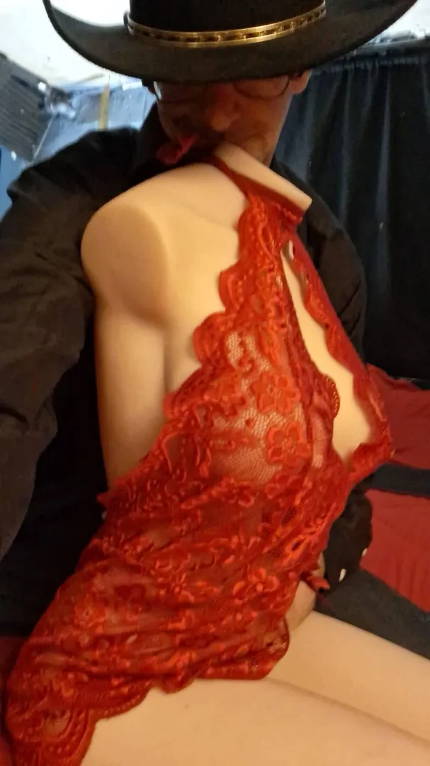 Aurora looks so good in red lace posted by BIGTALLMANXXX