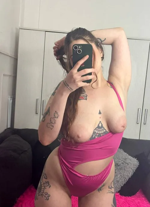 autistic and a little weird but friendly by lipslikefire