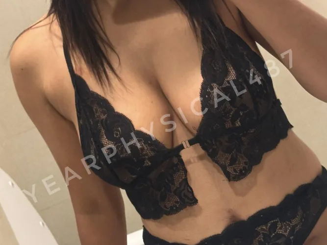 Back on reddit  by YearPhysical487