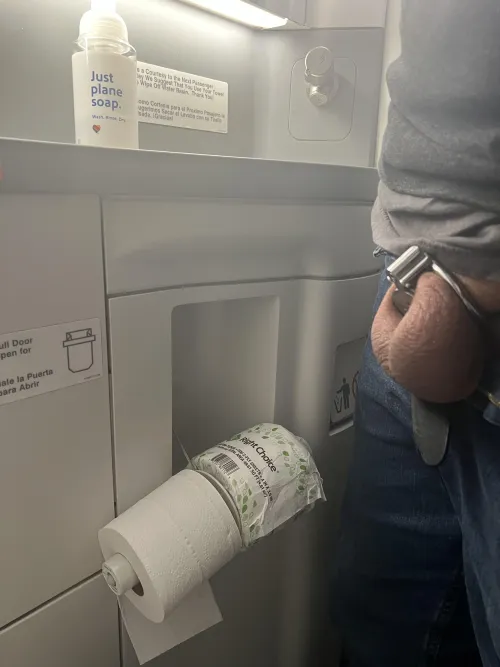 Back to flying while locked. My favorite way to travel! by Wahloflatex1