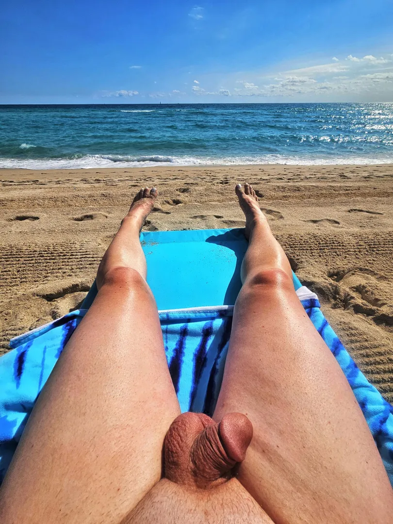 Back to the 9 to 5 grind this week, already missing this place posted by Lara_Luv