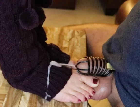 Ball crush cumshot posted by Future_Place7254