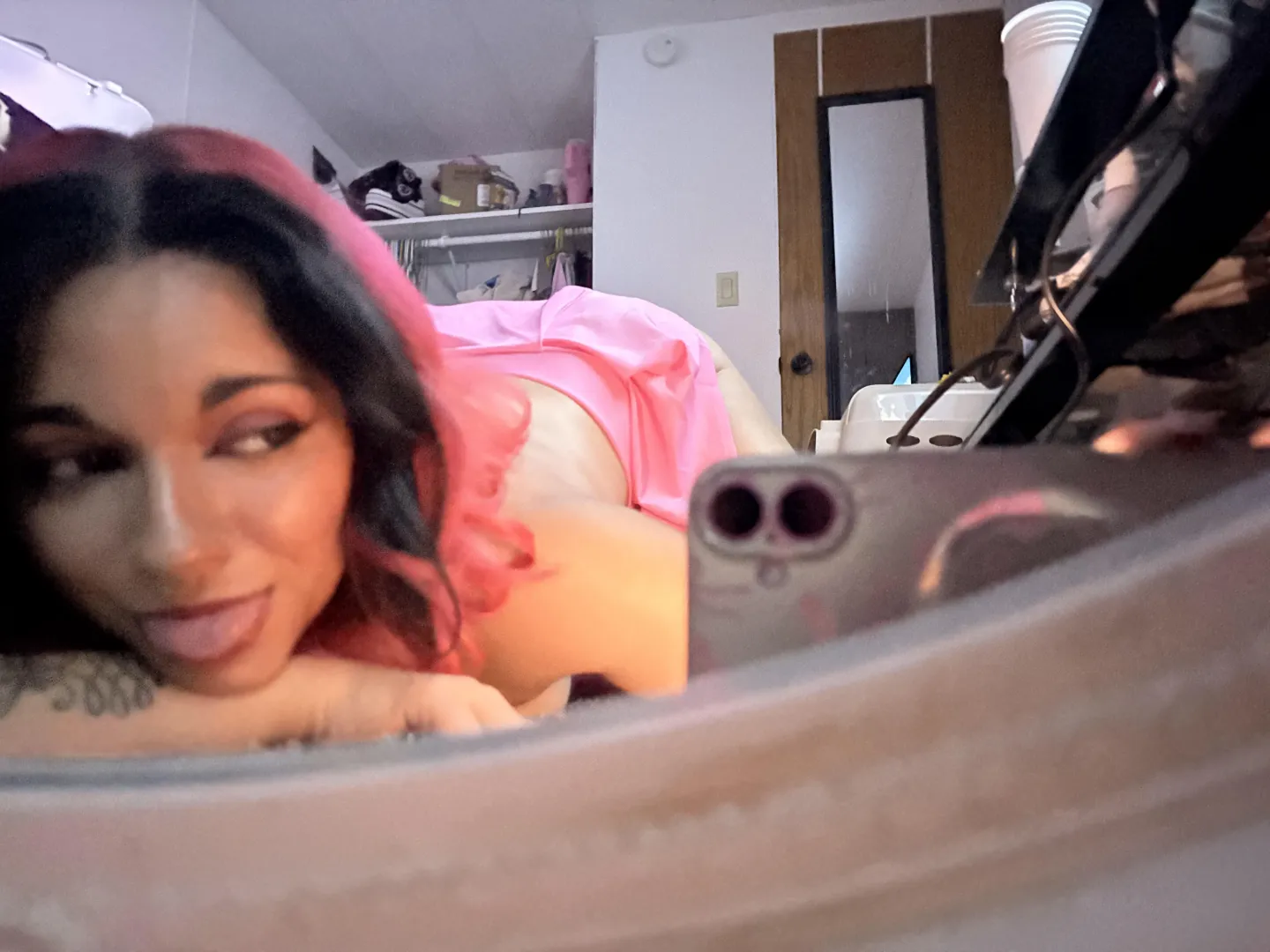 barbie babe is here  posted by bassbarbiee