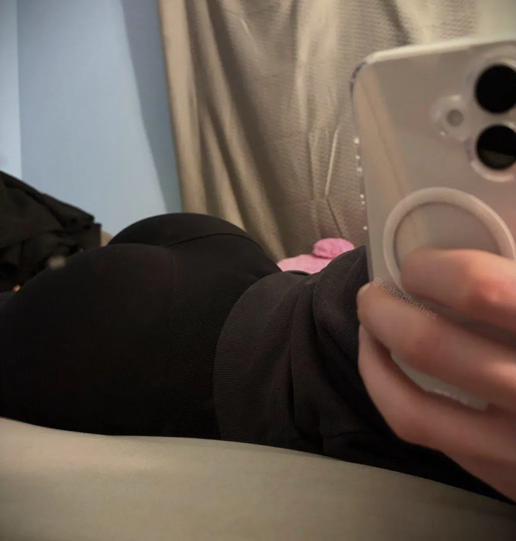 Barely legal  posted by XSanrioslut_