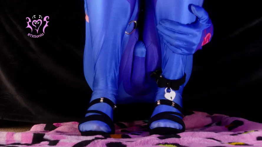 Be a good Metroid for me and maybe you can suck Samus' energy many times over by RTXSonia