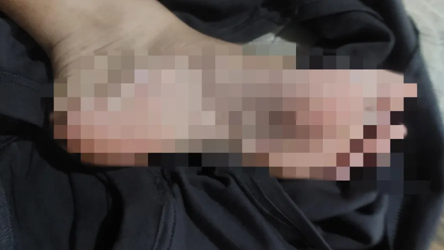 be content with pixels by acuariotarot