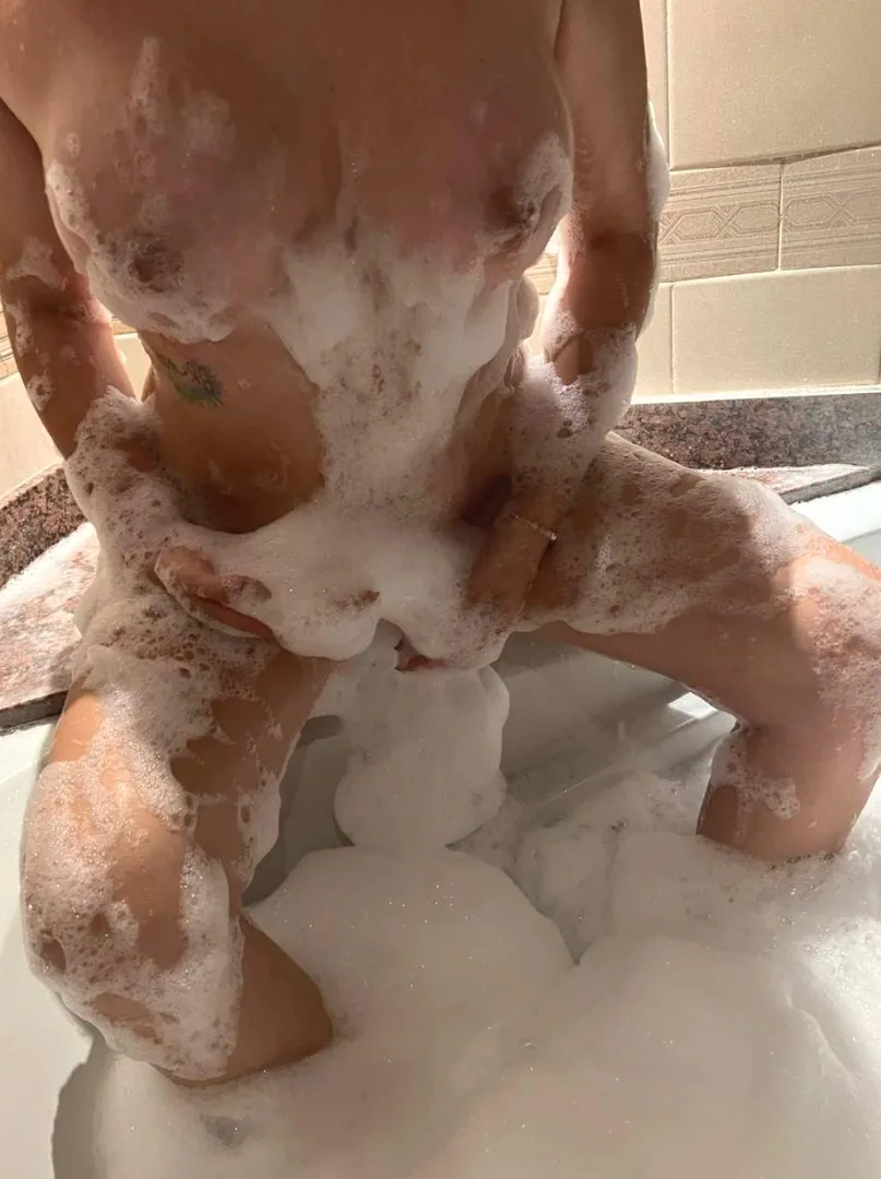 Be honest am I still a hot texas slut even if my husband chose someone younger? posted by Steyle