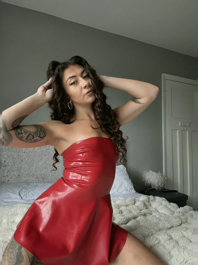 Be honest did you look twice before scrolling  posted by OriannaSable