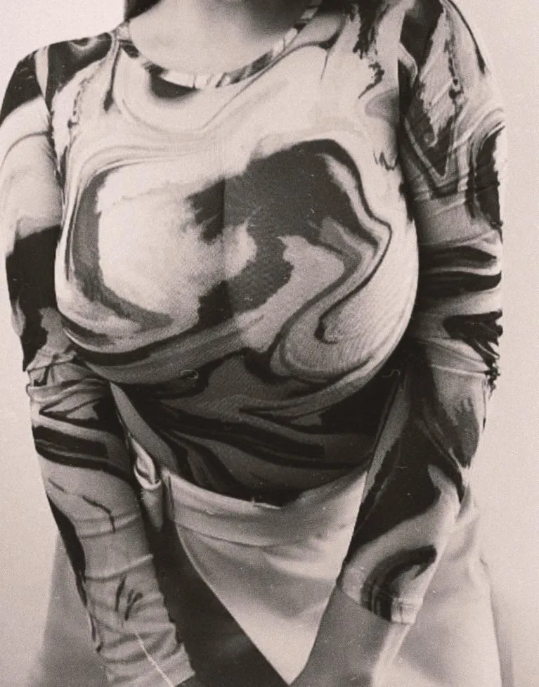 Be honest with me, can you make out that I’m not wearing a bra ? posted by flightrisk_21