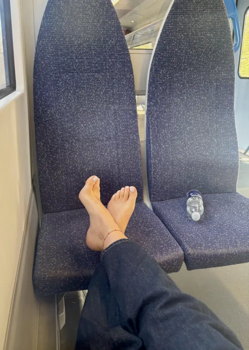 Be honest, would you talk to me? by MissLBella