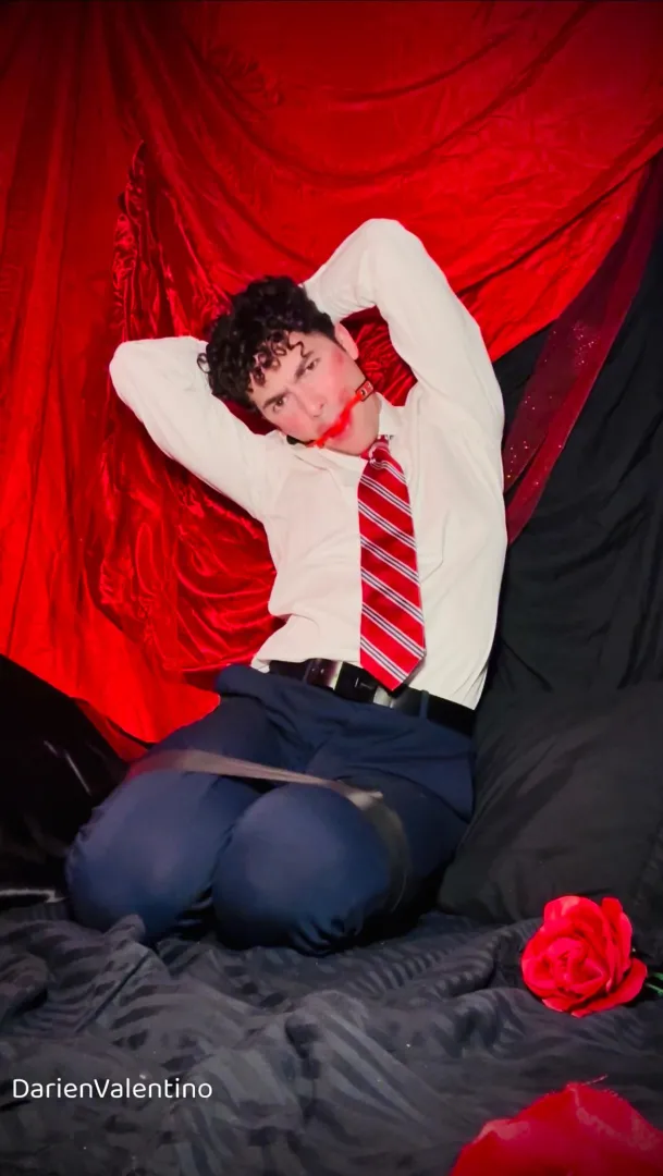 Be mine ⛓️❤️‍ posted by DarienValentino