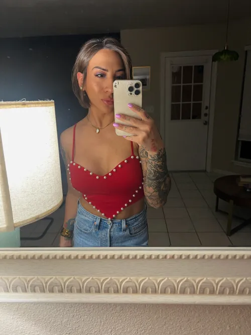 Be mine. by TSCarlynaLucille