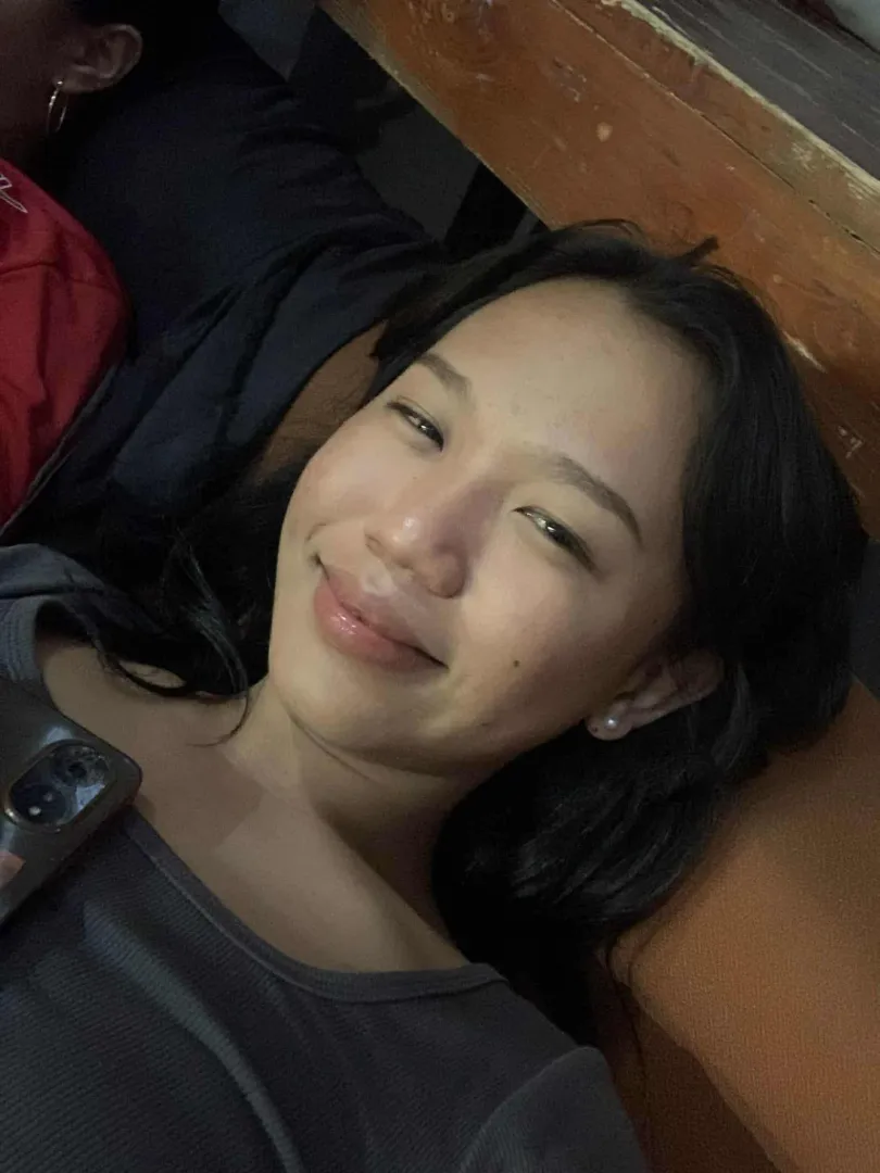 beautiful smile hehe posted by Successful_Act_1863