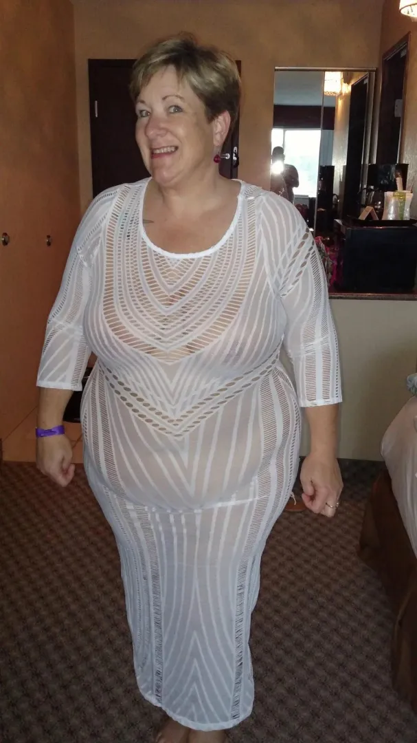 Beautiful titted granny posted by xgranny