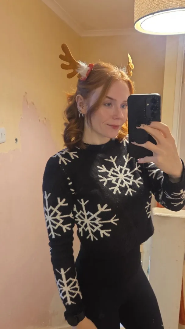 Beautiful Vanora posted by Odd_Professor2235