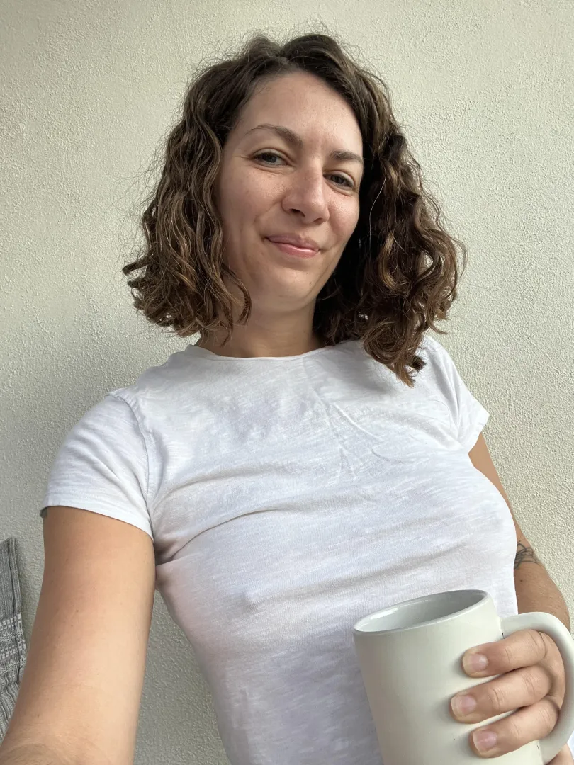 Bed head [f] posted by maplesyrup_girl