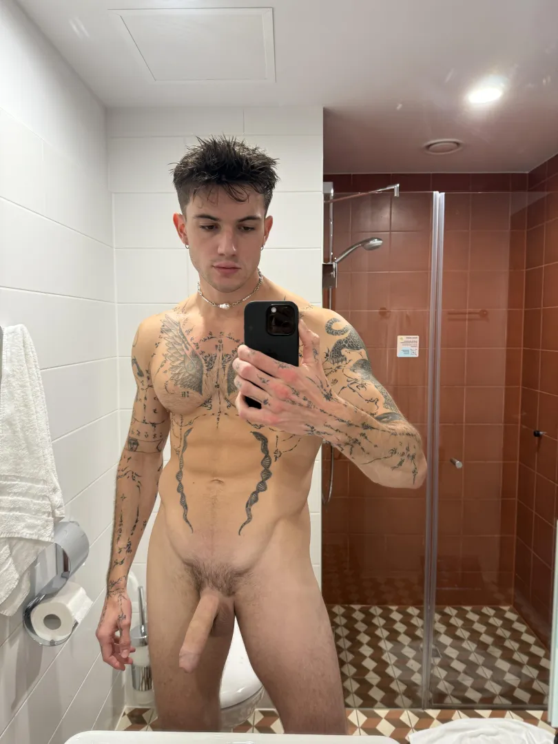 Been training hard lately [26] posted by amaro_noah