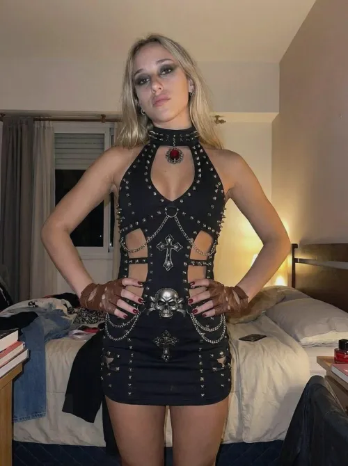 Before I peg you, I'll make you my pretty girl. by PinkPetalDazzle