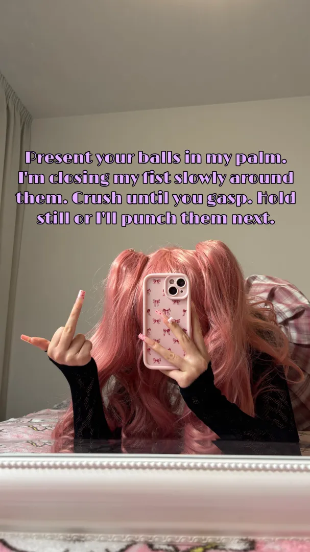 Beg me to stopPalm-crushed balls! [oc][imagefap: princessdollmie] posted by PinkDolxo