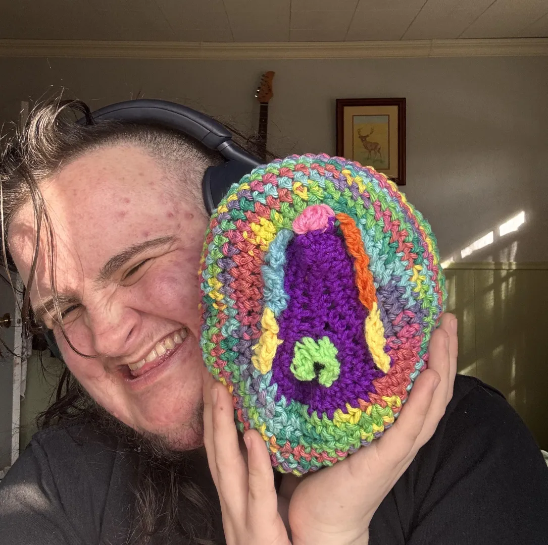 BEHOLD! The Communal Coochie!  posted by kn0tty-n3bby