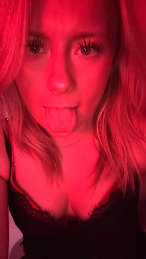 Behöver en man by princessisabellee