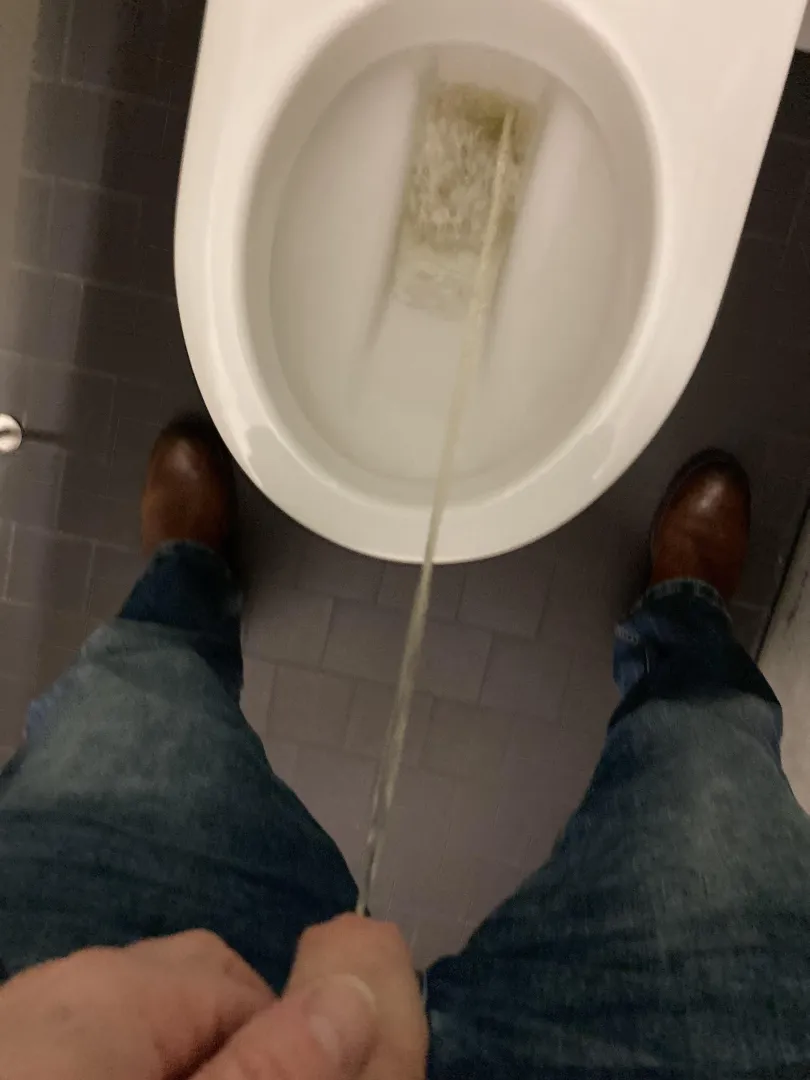 Bei der Arbeit posted by Ludrouge641