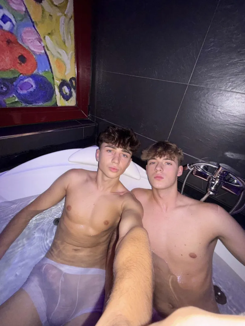 Being in the water feels like being in heaven posted by lovelygoddess22