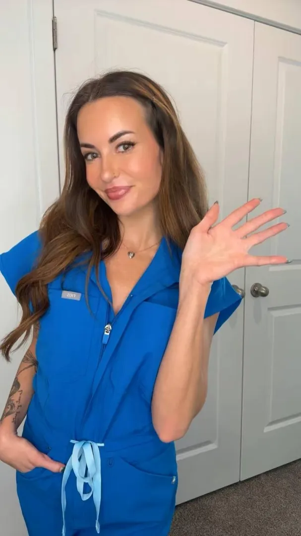 Being naughty at my office again posted by nursemiamonroex