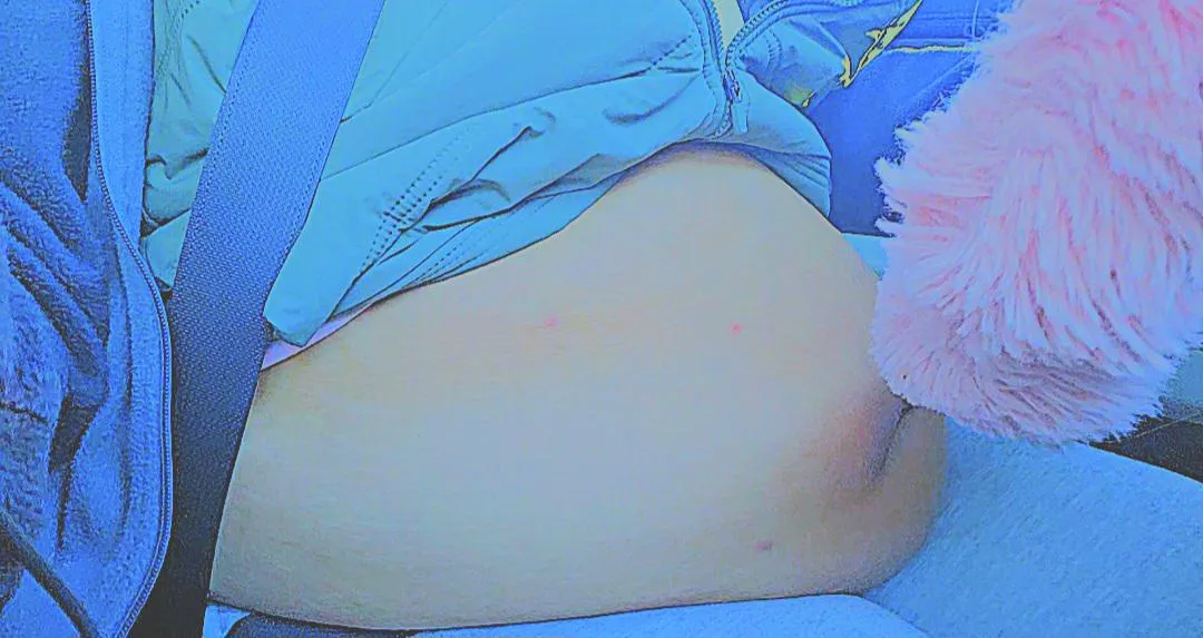 Belly takes up my lap now posted by spo1led_flirt