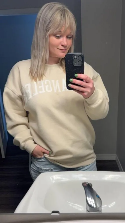 Bend me over and fck me silly  by MissTaylorLaurenxo