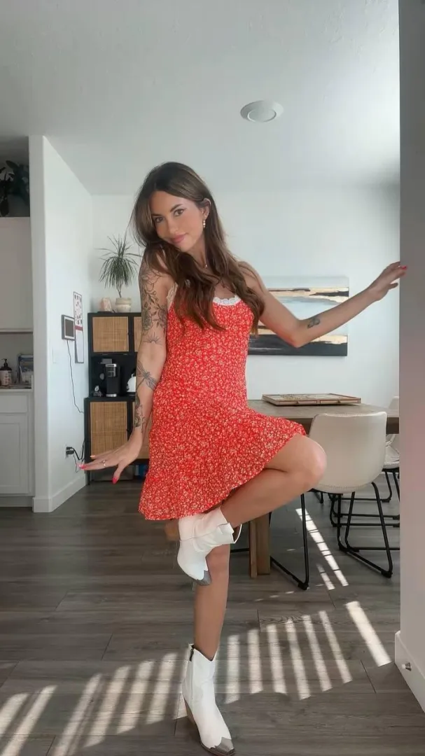 Bend me over and fck me silly  posted by cutiebunnymoore