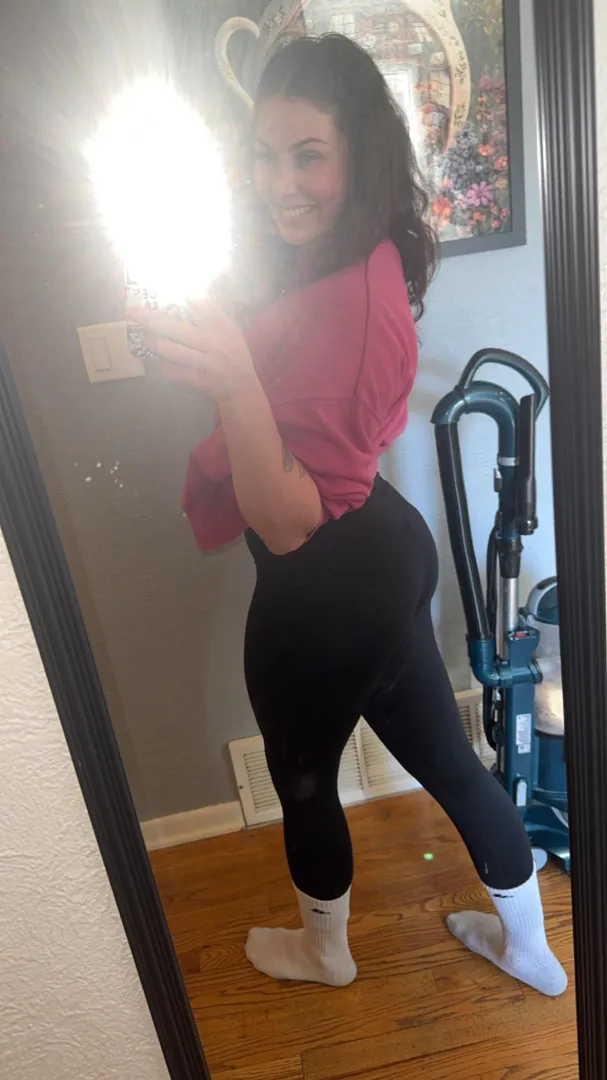 Bend me over in front of this mirror posted by Brittfaithm