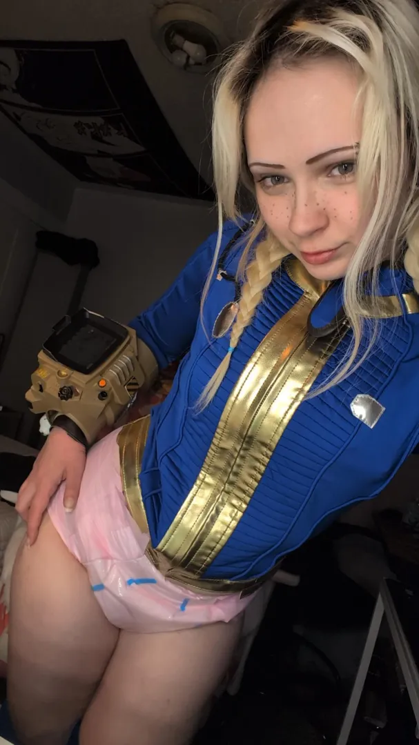Beneath every good vault dwellers vault suit is a diaper posted by panderdab
